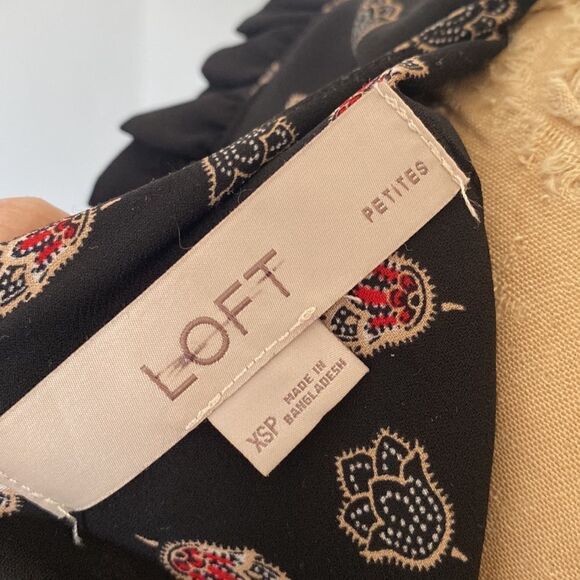 Worn Once! LOFT Blouse Black with flowers Size XS - Picture 5 of 6